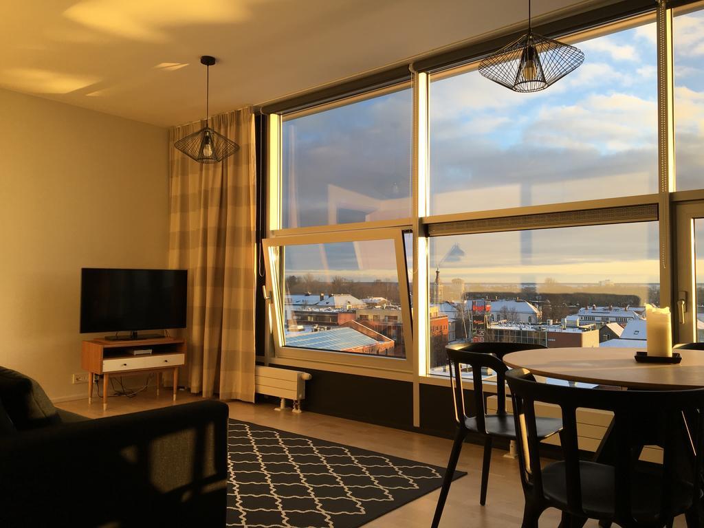 City View Apartment, Free Parking Pärnu Esterno foto