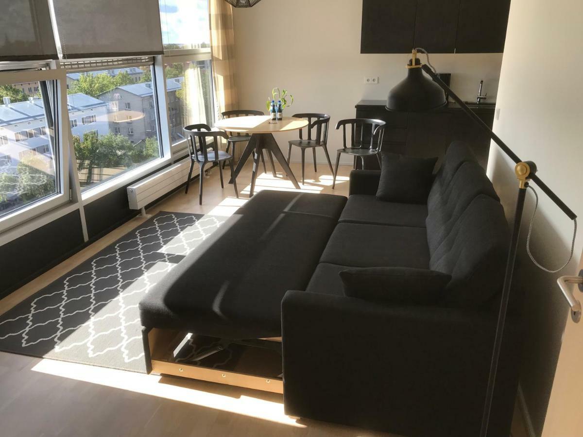 City View Apartment, Free Parking Pärnu Esterno foto